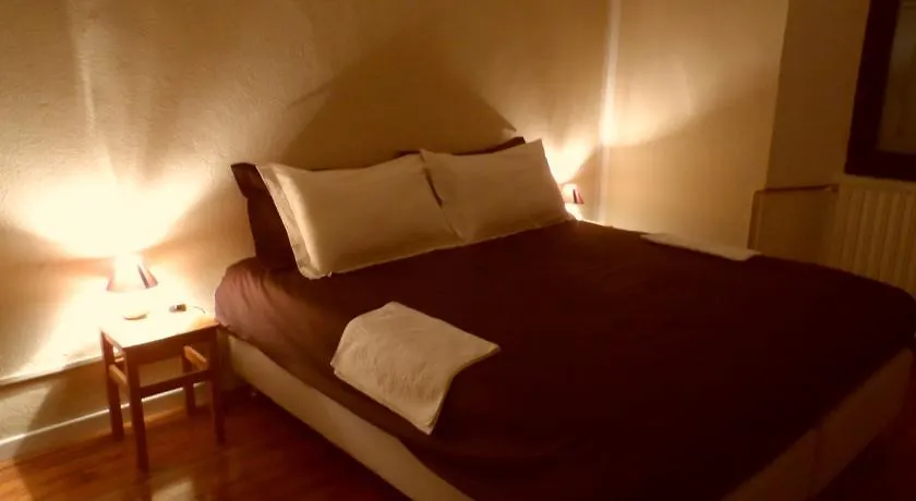 Bed & Breakfast Brugnola 1932 Vegan Country House Bed and Breakfast Bardi Italia
